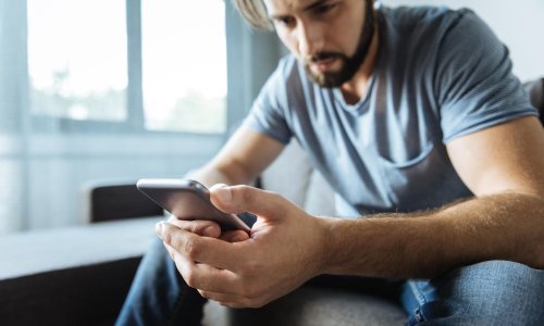 Ne možete uključiti smartfon? Ovo bi moglo pomoći