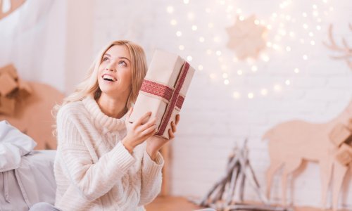 Vrijedne poklone donose vam Matičnjak, Aquarius Records, HNK u Osijeku, Znanje i Vorto Palabra