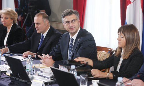 Vlada odlučuje o poticajima za stambenu štednju