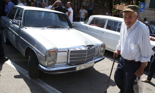 Ljubav Imoćana i Mercedesa ima sretan kraj: U Imotskom niče spomenik simbolu gastarbajtera