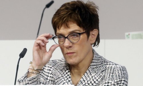 Ovo je nasljednica Angele Merkel: Annegret Kramp-Karrenbauer nova šefica CDU-a
