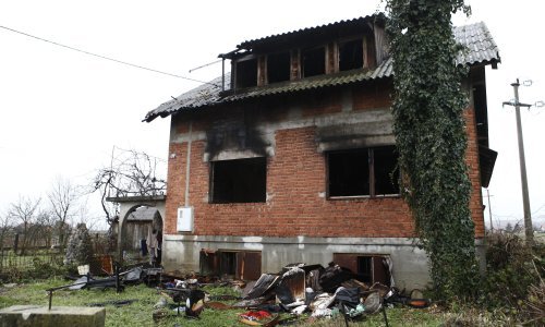 U požaru kod Sesveta poginula jedna osoba