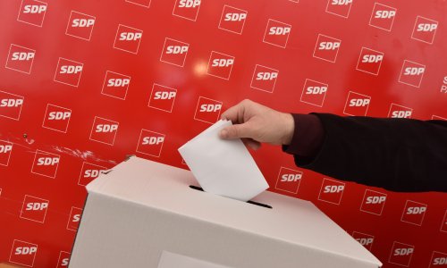 Policija istražuje izbore u SDP-u: Alkoholizirani promatrač izbacio konkurenta i omogućio muljažu?
