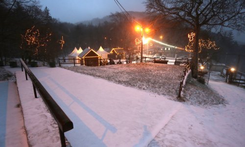 Zametena cesta za Rijeku preko Učke, dva sata se čeka ralica?!