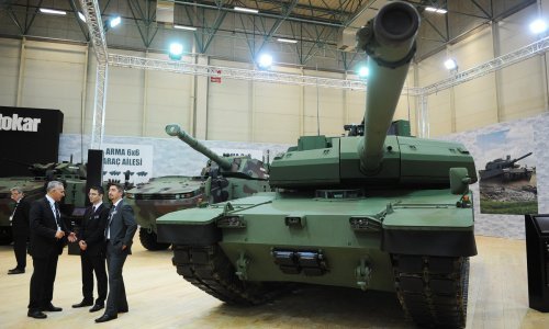 Turci novim tenkom, koji su čekali dva desetljeća, unose nemir u regiju