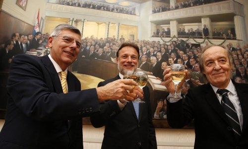 'Najplodnija' saborska godina zaključena domjenkom