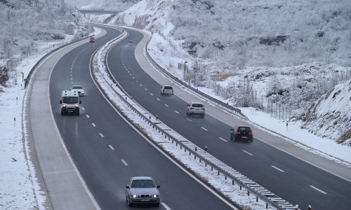 Vozači oprez! Ne krećite na put bez zimske opreme, pogledajte gdje vam ni ona ne može pomoći