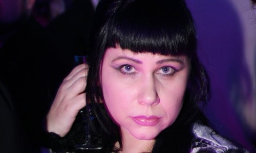 Sjećate li se Nikite? Nekad je bila dance zvijezda, a sada 'češlja aure' i traži muškarca koji je sličan Isusu