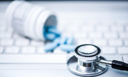 Sve više ljudi boluje od cyberohondrije, znate li što je to?