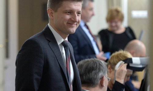 Ministar Marić zabranjuje klađenje preko interneta