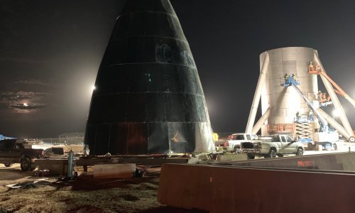 Nova raketa kojom će Elon Musk ići u osvajanje svemira od iznenađujućeg je materijala