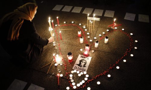 Policija saslušala majku Davida Dragičevića