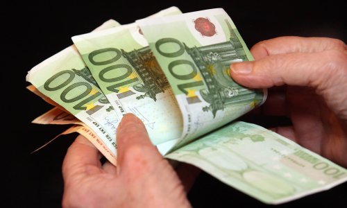 Eurozona pozdravlja pismo namjere Hrvatske za ulaskom u čekaonicu za euro