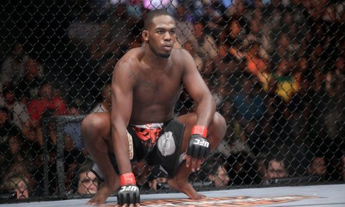 Cris Cyborg nokautirana u prvoj minuti; Jon Jones se poigrao s nadobudnim Šveđaninom