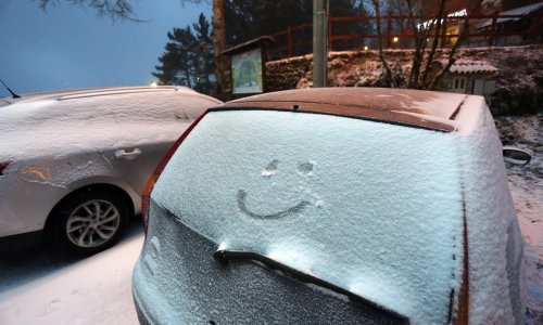 Slab snijeg pada u Lici u Gorskom kotaru