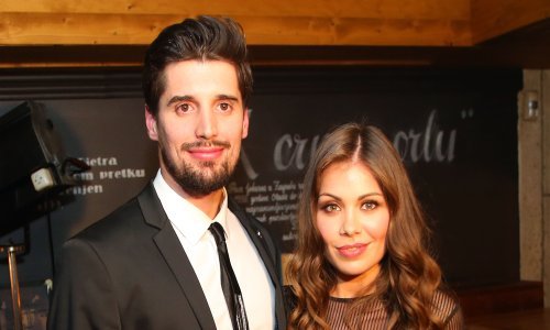 Luka Šulić uz stilizirane obiteljske fotografije odbrojava dane do rođenja princeze