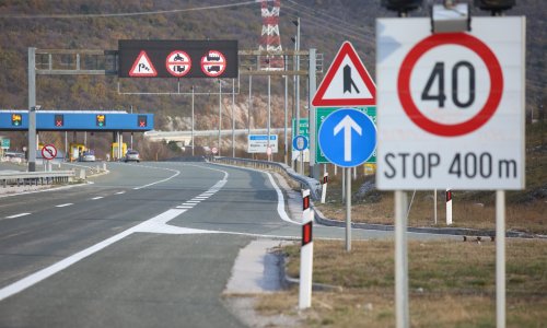 Zbog jakog vjetra prometne zabrane kod Svetog Roka, Maslenice, Paškog mosta...
