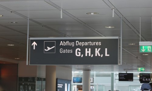 Minhenska zračna luka otkazala 120 letova zbog snijega