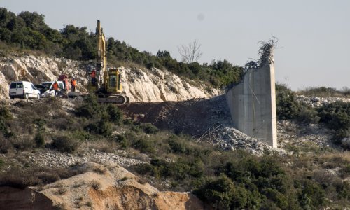 Počelo je: Pogledajte kako danas izgleda gradilište Pelješkoga mosta