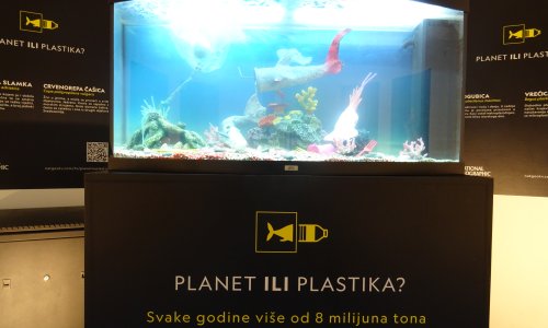 Izložba o pogubnosti plastike za vodeni svijet