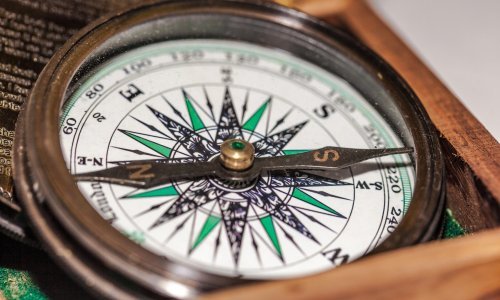 Nastavi li se magnetski sjeverni pol pomicati ovom brzinom uskoro će završiti u Sibiru, a posljedice bi mogle biti dramatične