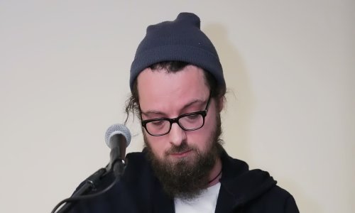 Bebè Na Volè: 'Još uvijek imam dovoljno slobode stvarati glazbu baš onakvu kakvu želim'