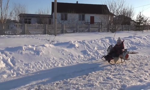 Najbolji tata na svijetu kćeri napravio turbo-sanjke