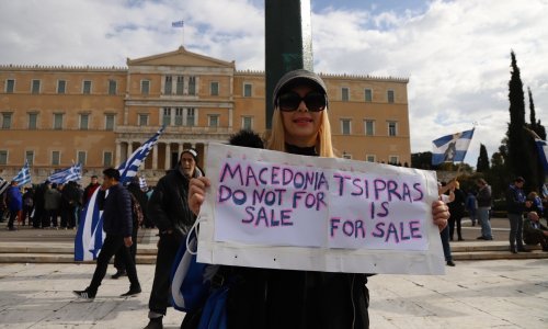 Izgredi na prosvjedima u Ateni, tridesetak ozlijeđenih