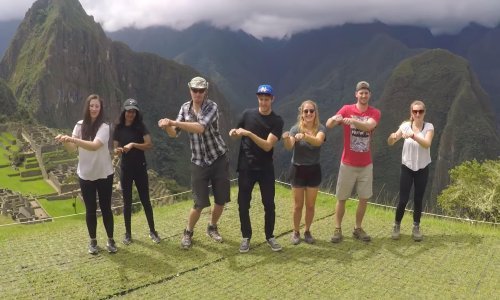 Proveo je godinu dana putujući i plešući po svijetu, pogledajte kako mu je bilo