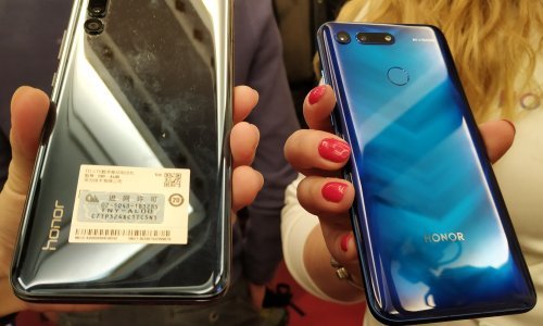 Honor View20 - u ruke nam je došao svježe predstavljeni smartfon nesvakidašnjeg izgleda