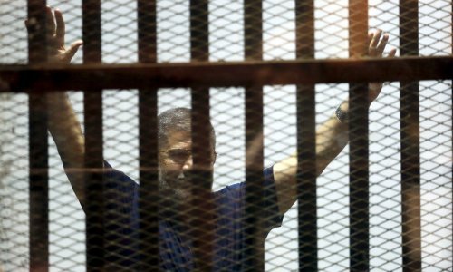 Egipatski sud poništio smrtnu kaznu bivšem predsjedniku Mursiju