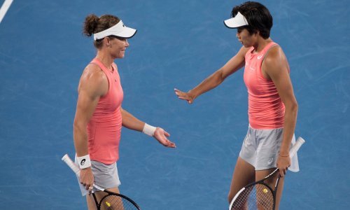 Pazi, leđa! Nezgodica u finalu ženskih parova na Australian Openu