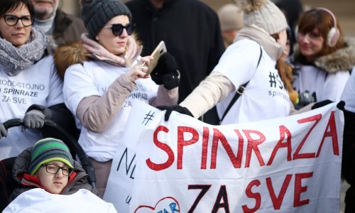 Ponovno prosvjed zbog Spinraze, prosvjednike primili Plenković i Kujundžić