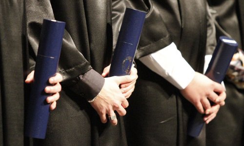 Za lažne diplome slijedi otkaz te prijava DORH-u. Ipak, neki su uspjeli izbjeći sankcije