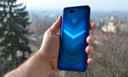 Odskače, i to ne samo po cijeni: Isprobali smo Honor View 20, pogledajte kako nam se svidio