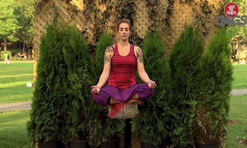 Lica prevarenih prolaznika tijekom lažne levitacije su sjajna