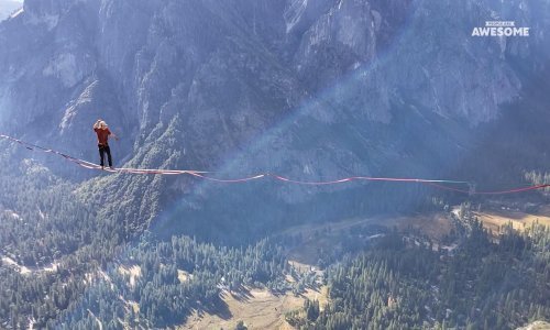 Ovaj video će vas nahraniti današnjom dozom adrenalina