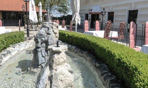 Prodaje se dvorac Gjalski, cijena prava sitnica