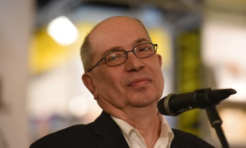 Vladimir Stojsavljević predstavio knjigu 'Opijum za narod'