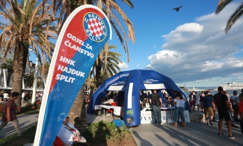 Raskol među navijačima 'bilih': 'Naš Hajduk' radi financijsku štetu Gradu Splitu