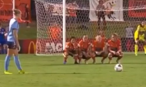 Cure izmislile revolucionarni 'živi zid' u nogometu: Ovo bi zbunilo i Messija...