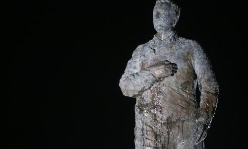 Tuđmanov spomenik u Zagrebu ponovno na meti: Ovaj put napadnut je jajima