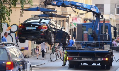 Otkrivamo iz kojih ulica pauci u Zagrebu najčešće odnose automobile, iznos naplaćenih kazni zbilja je astronomski