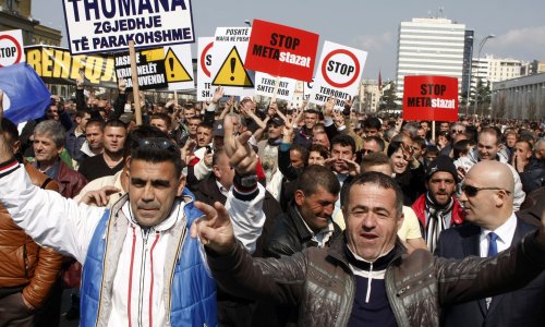 Tirana: Policija rastjerala prosvjednike okupljene ispred sjedišta vlade