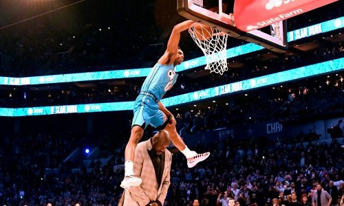 Spektakl na NBA All Star vikendu; pobjednik zakucao preko legendarnog Shaqa