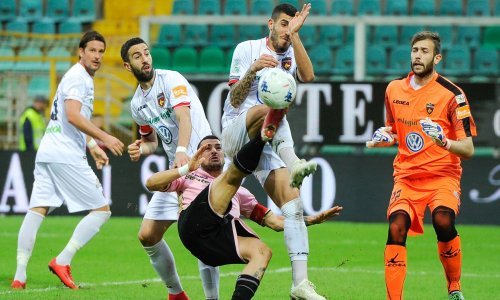 Nevjerojatne scene u Italiji; gosti na utakmicu stigli sa samo osam klinaca, domaći nastupili bez trenera...