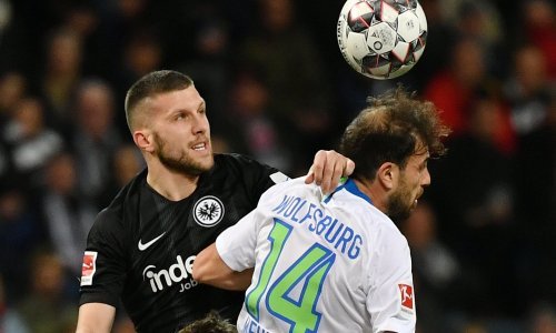 Rebić s Eintrachtom ispustio pobjedu u posljednjim minutama utakmice; Jedvaj i dalje 'zakucan' za klupu