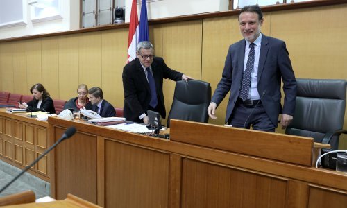 Jandroković na maratonskoj sjednici: Radit ćemo danas do kraja; glasovanje oko 22 sata, a možda i u 24