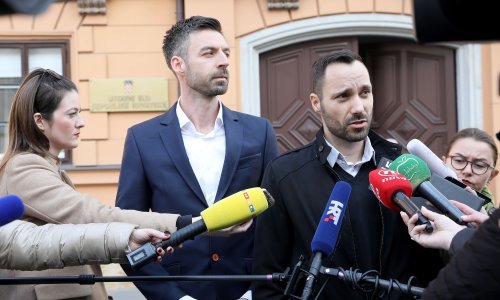Životni partneri podnijeli privatni zahtjev za ocjenu ustavnosti Zakona o udomiteljstvu