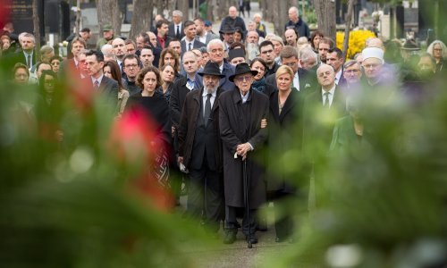 Žestoke kritike: Je li autorima kurikuluma povijesti Holokaust 'primjer kreativnog ljudskog djelovanja'?